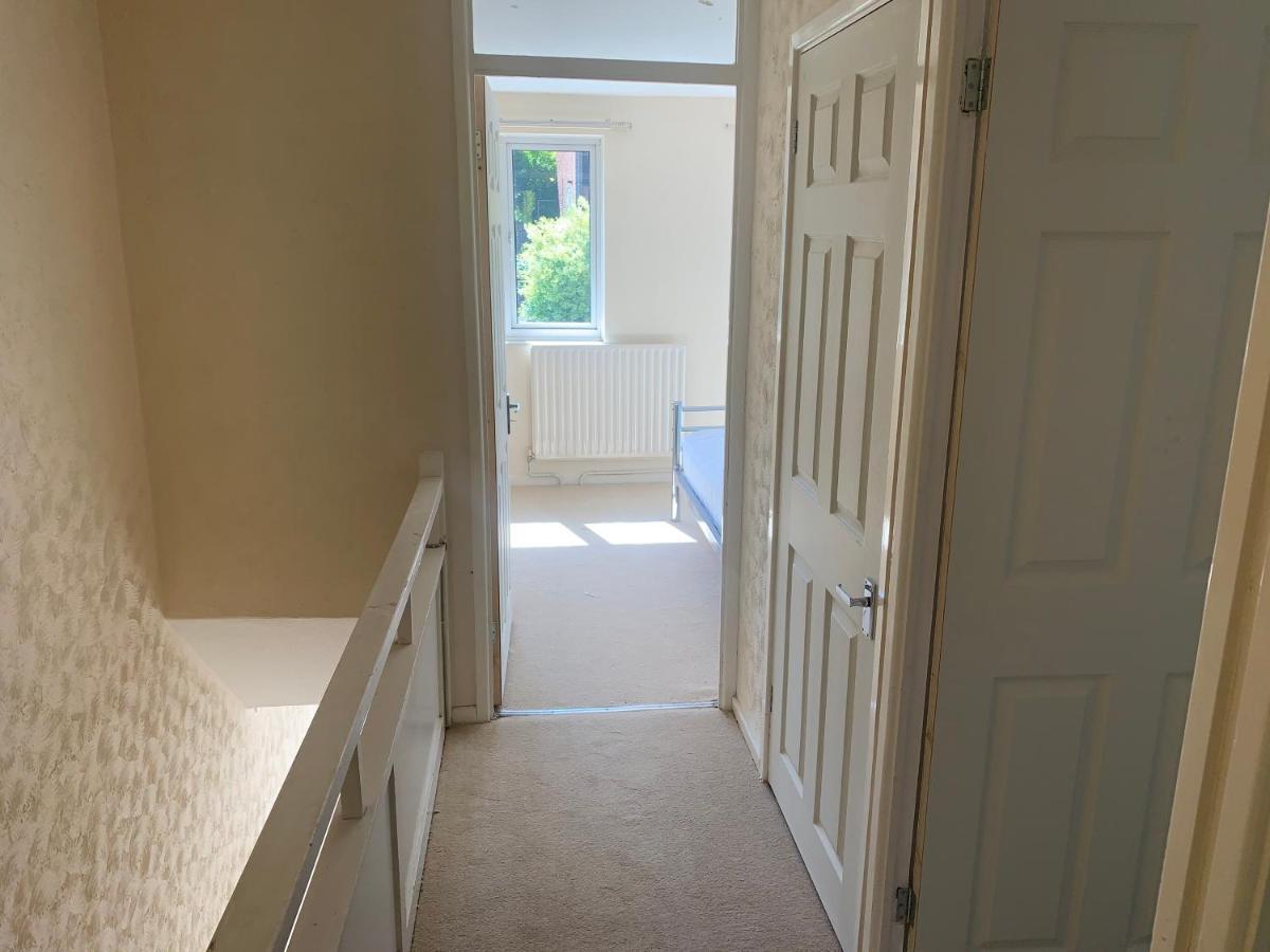 Elegant Devon Villa Luton  Dış mekan fotoğraf