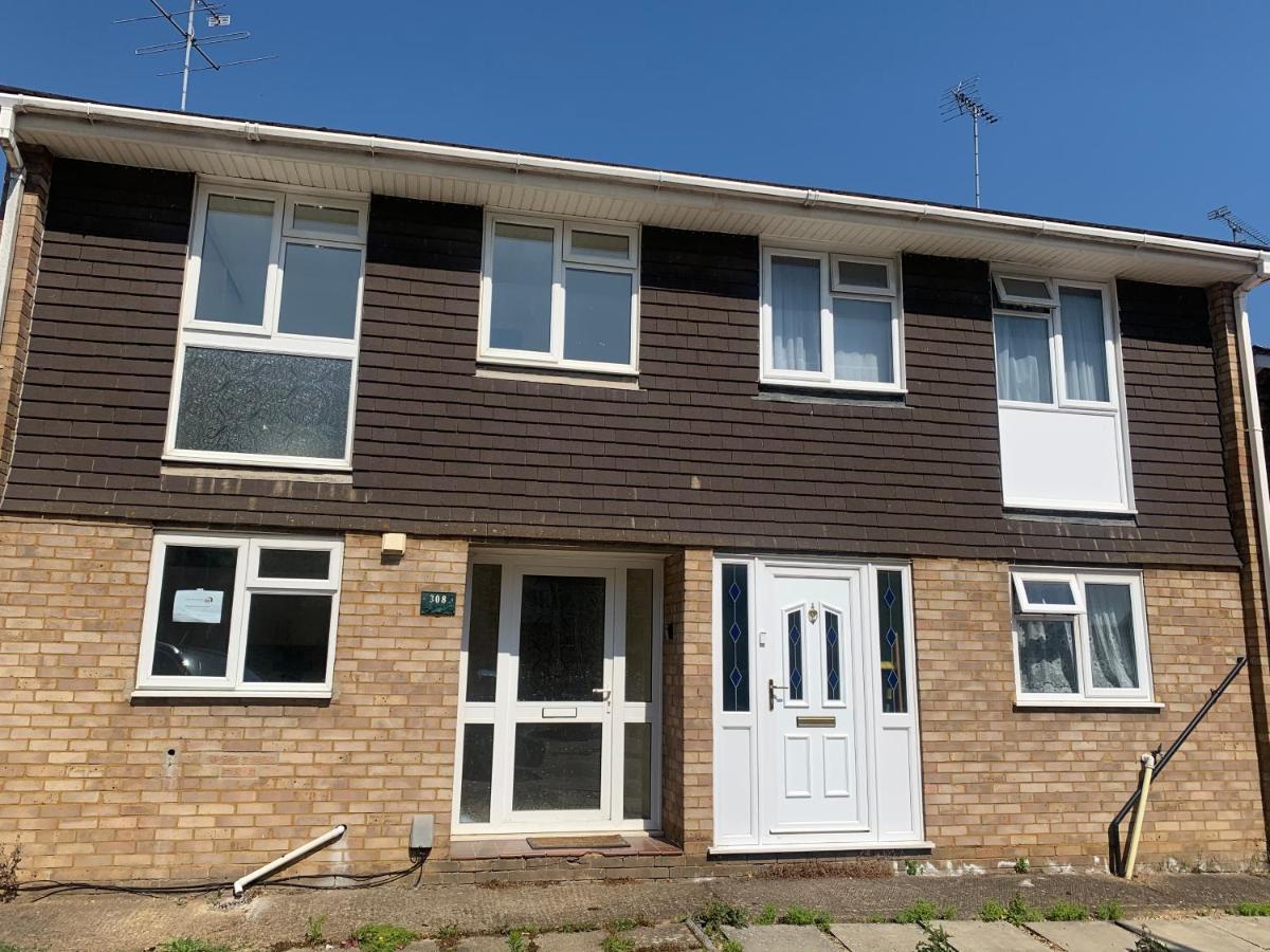 Elegant Devon Villa Luton  Dış mekan fotoğraf