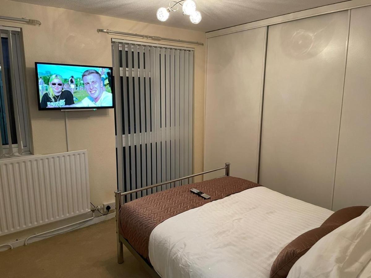 Elegant Devon Villa Luton  Dış mekan fotoğraf