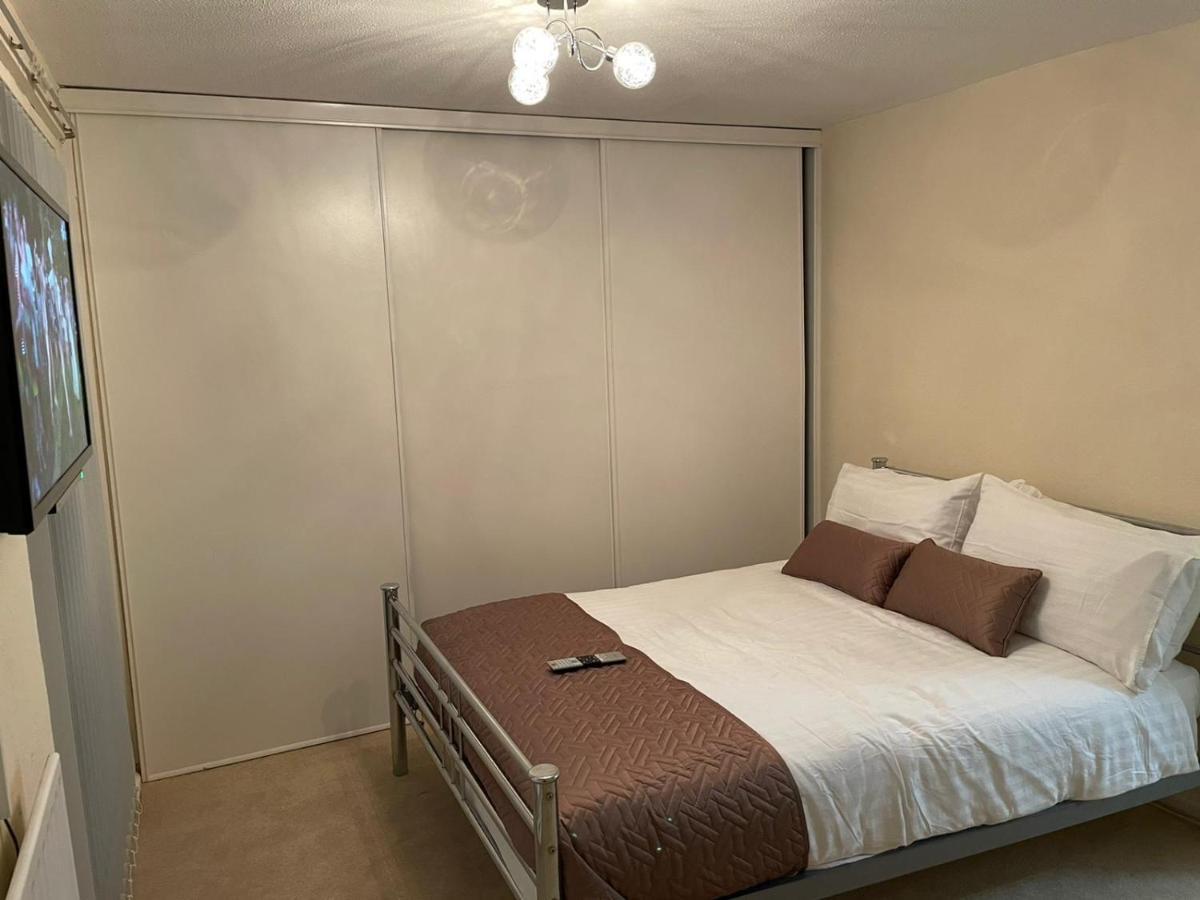 Elegant Devon Villa Luton  Dış mekan fotoğraf